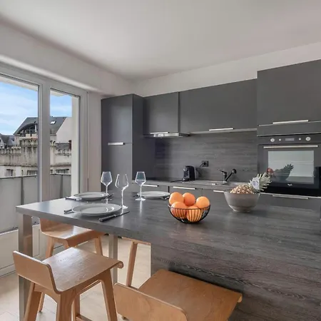 Decouverte En Duo En Plein Centre De